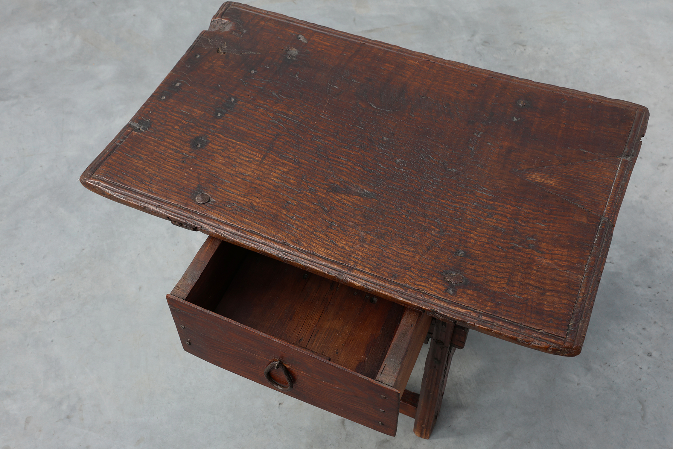 Spanish 17th Century oak side table with drawer in Wabi Sabi stylethumbnail